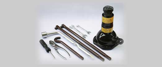 Car service mechanics